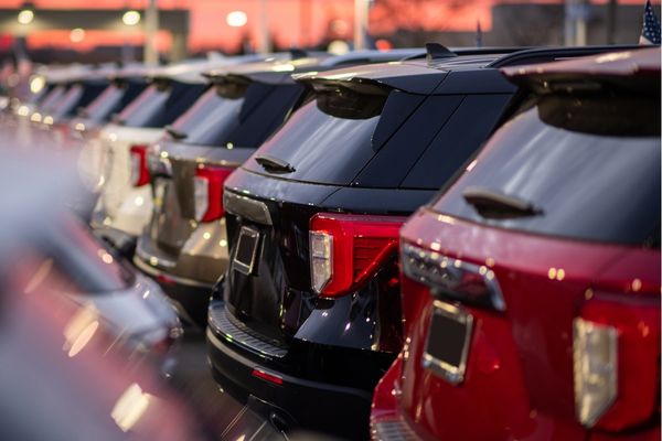 Corporate fleet maintenance services by Valo Automotive